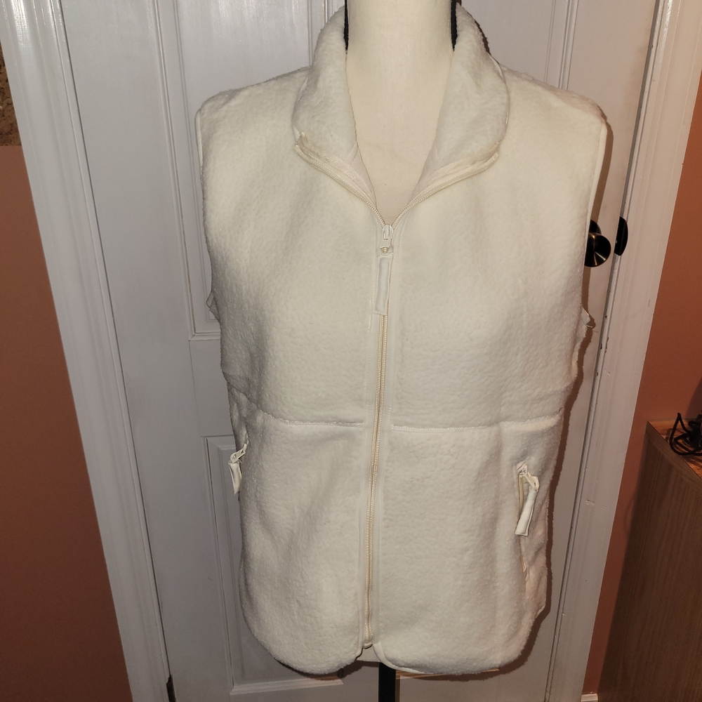 Women's Cream  Vest